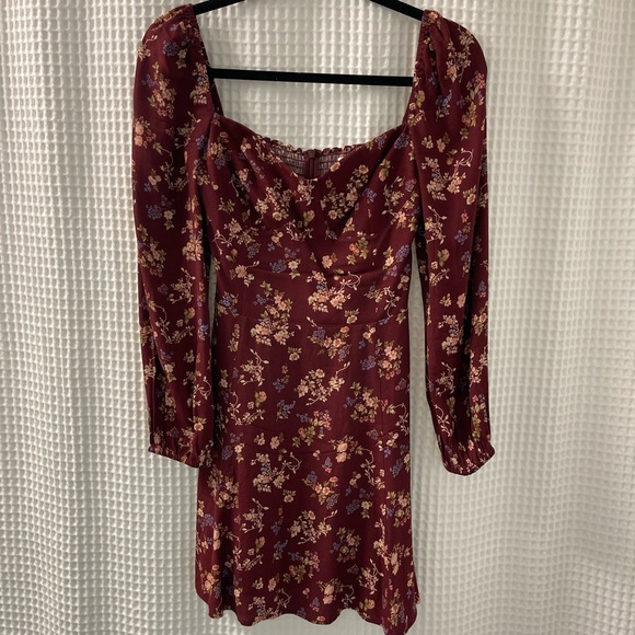 Reformation Mochi Dress - Picture 4 of 4